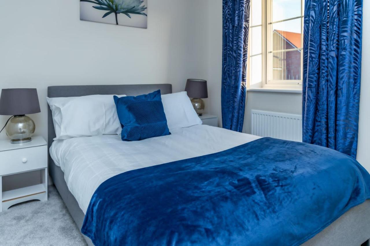 Vila Stunning 3-Bed Risa House In Beeston Nottingham Exteriér fotografie