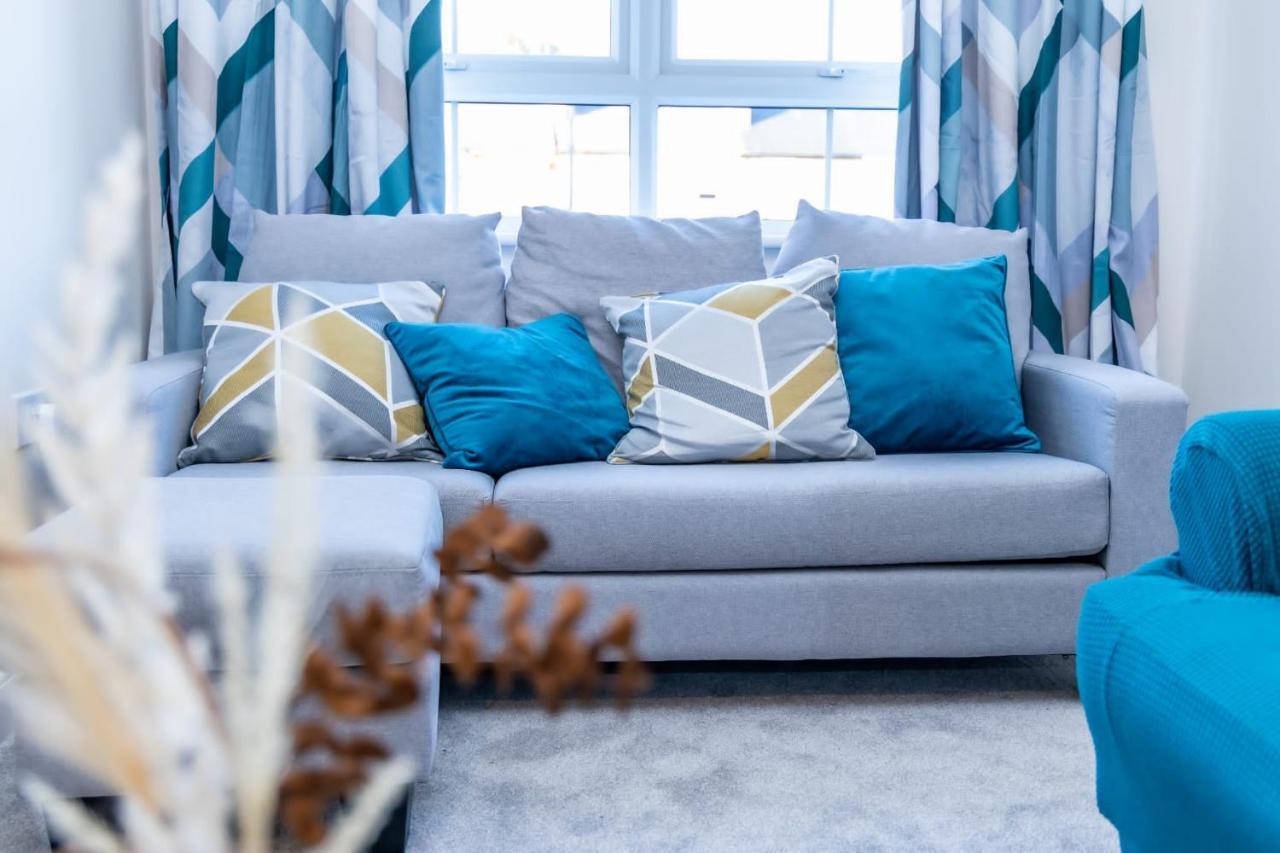 Vila Stunning 3-Bed Risa House In Beeston Nottingham Exteriér fotografie