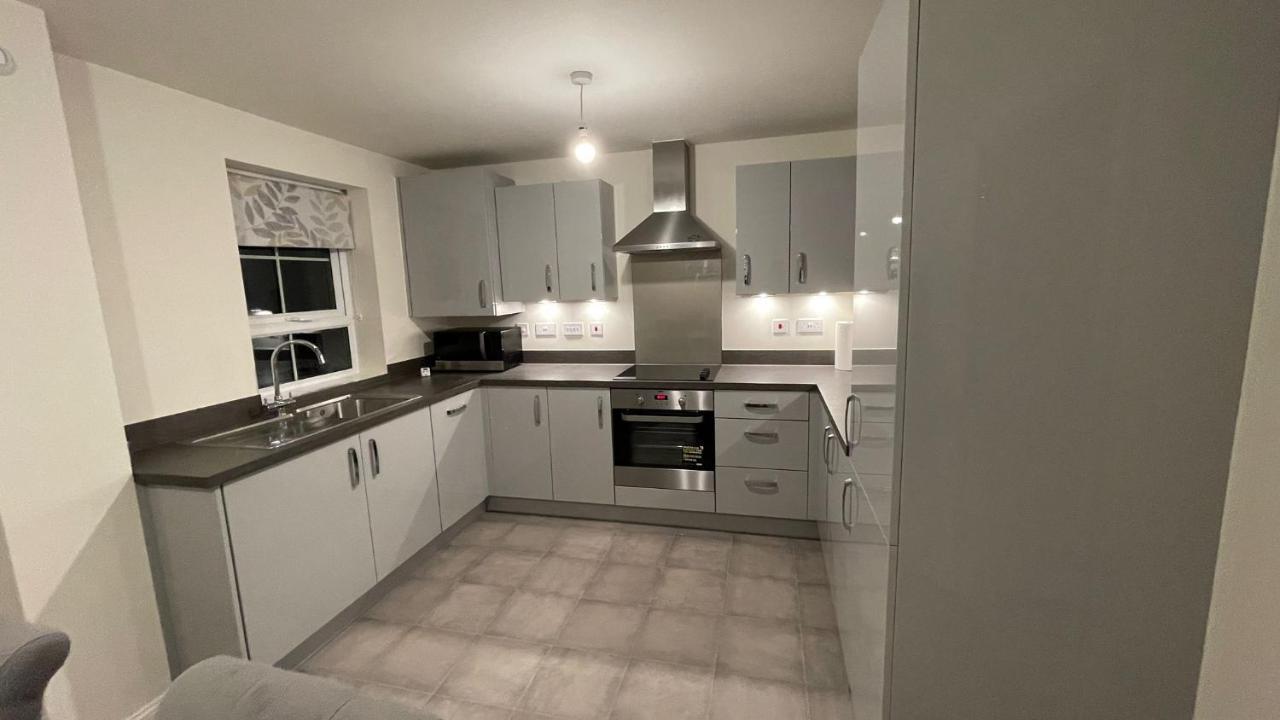 Vila Stunning 3-Bed Risa House In Beeston Nottingham Exteriér fotografie
